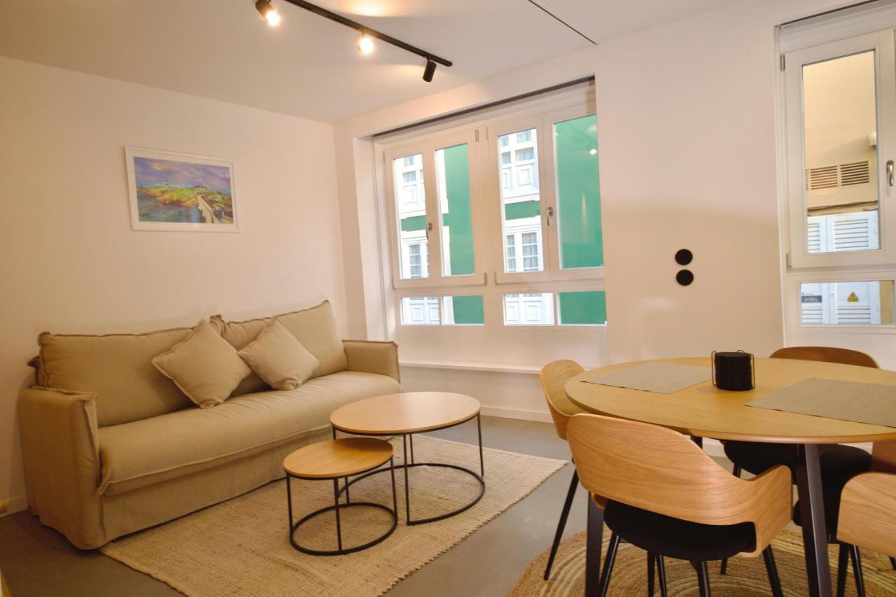 Suite 102 - 1 Bedroom Suite In Amando Perez Suites Ribadeo Kültér fotó